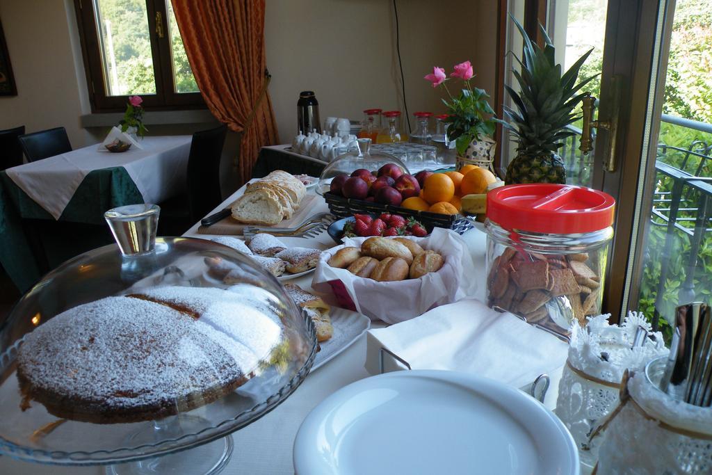 Agriturismo Fattoria Di Gragnone Guest House ภายนอก รูปภาพ